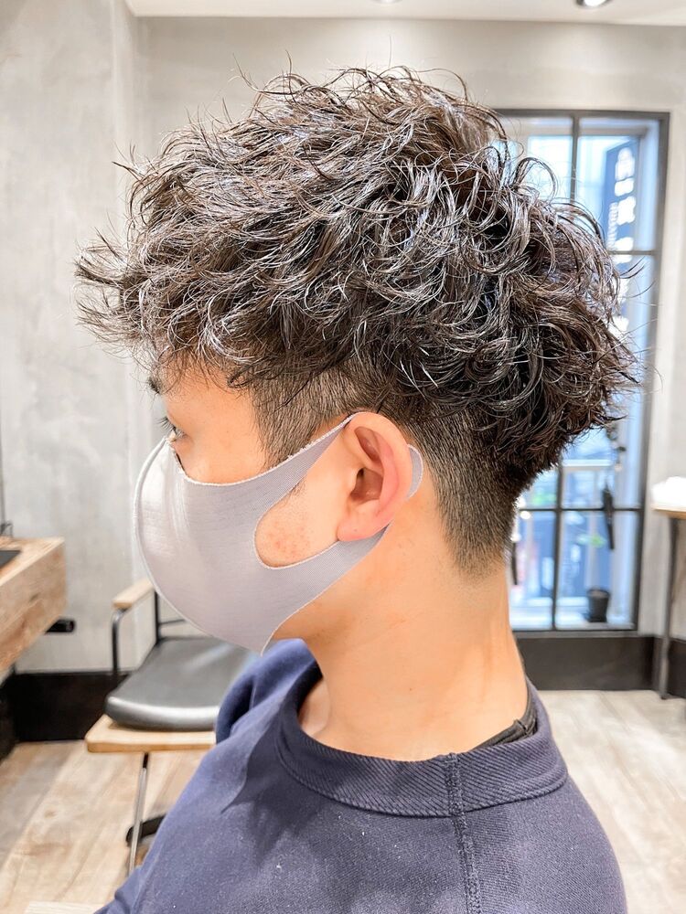 スパイラルパーマ メンズカット ツーブロック メンズパーマ ツイストスパイラルパーマ ツイストパーマ Heavenly By Havana 新宿 ヘブンリー バイ ハバナ シンジュク Takeの髪型 ヘアスタイル ヘアカタログ情報 Yahoo Beauty ヤフービューティー