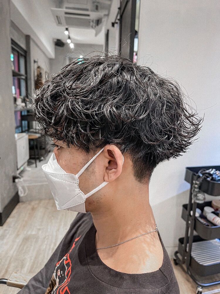 スパイラルパーマ メンズカット ツーブロック メンズパーマ ツイストスパイラルパーマ ツイストパーマ Heavenly By Havana 新宿 ヘブンリー バイ ハバナ シンジュク Takeの髪型 ヘアスタイル ヘアカタログ情報 Yahoo Beauty ヤフービューティー