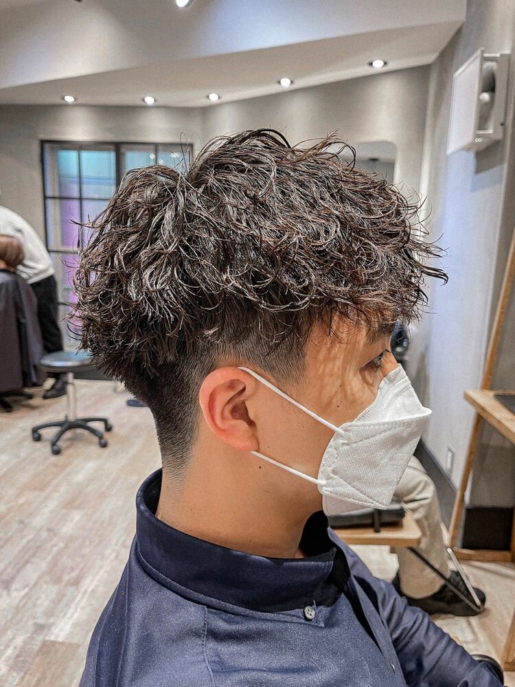 スパイラルパーマ メンズカット ツーブロック メンズパーマ ツイストスパイラルパーマ ツイストパーマ Heavenly By Havana 新宿 ヘブンリー バイ ハバナ シンジュク Takeの髪型 ヘアスタイル ヘアカタログ情報 Yahoo Beauty ヤフービューティー