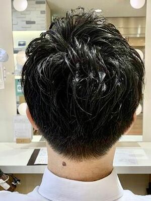 メンズ レイヤーカットの髪型 ヘアスタイル ヘアカタログ 人気順 Yahoo Beauty ヤフービューティー