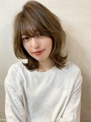 22年夏 外巻きの人気ヘアスタイル 髪型 ヘアアレンジ 8ページ目 Yahoo Beauty