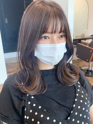 セミロングの髪型 ヘアスタイル ヘアカタログ 人気順 Yahoo Beauty ヤフービューティー