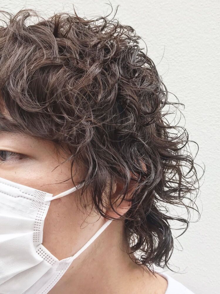 メンズウルフカット 無造作パーマ Magico マジコ Mao Shimasaの髪型 ヘアスタイル ヘアカタログ情報 Yahoo Beauty ヤフービューティー