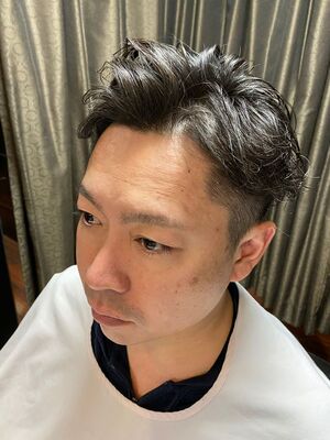 22年春 メンズ 50代 ショートパーマの人気ヘアスタイル 髪型 ヘアアレンジ Yahoo Beauty