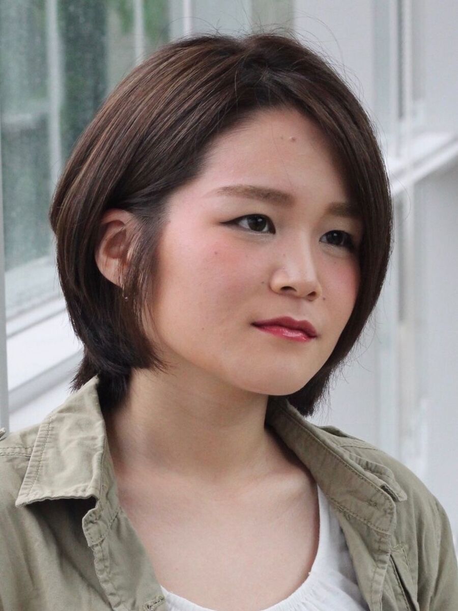 前髪なしのマッシュウルフはかっこいい女の子のショートヘア理想の菱形