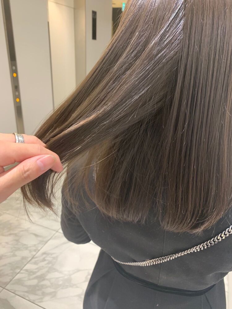 収まりのいいミディアムレングスのグラデーションカット Apish Ginza アピッシュギンザ 藤原 駿のヘアスタイル情報 Yahoo Beauty