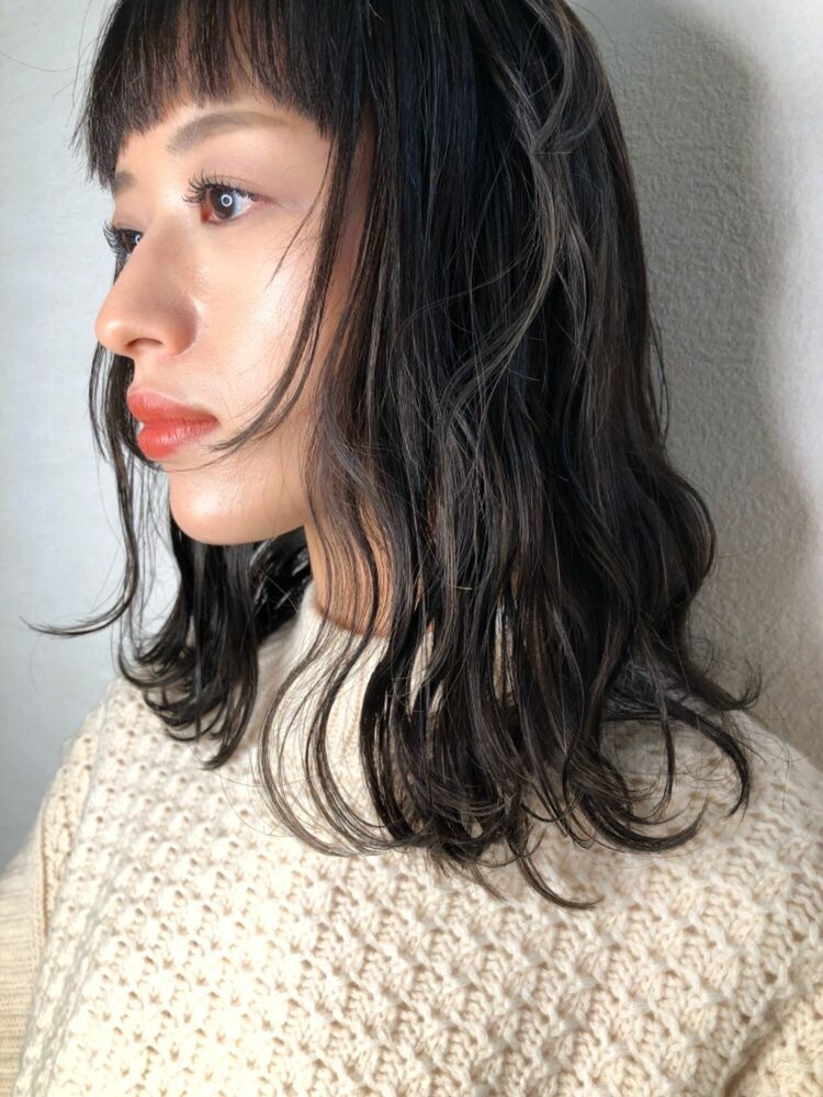 独自の理論と調合でつくるこだわりのハイライトカラー カラーと調和する骨格を見極めたカット Reijiのヘアスタイル情報 Yahoo Beauty