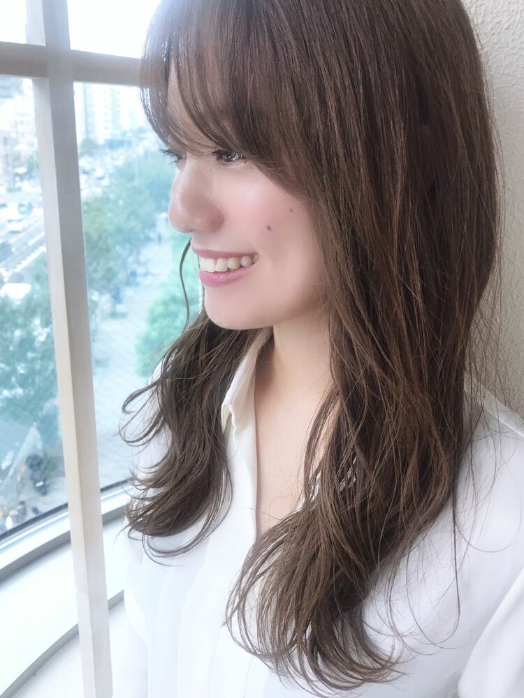 横顔を綺麗に魅せる大人可愛いシースルーバング Beauty Connection Ginza Hair Salon ビューティーコネクションギンザヘアーサロン Keiichiのヘアスタイル情報 Yahoo Beauty