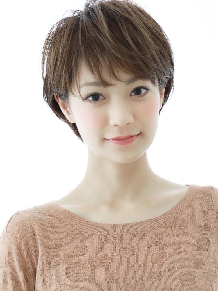 ショート 大人 女性