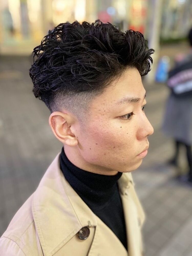 宮城リョータ風パーマ フェード Hiro Ginza Barber Shop 川崎店 ヒロギンザバーバーショップカワサキテン 木村力輝の髪型 ヘアスタイル ヘアカタログ情報 Yahoo Beauty ヤフービューティー