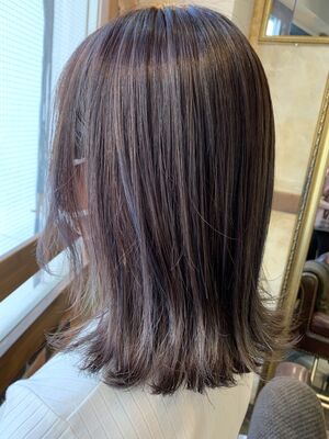21年秋冬 アッシュ系 ハイライトの新着ヘアスタイル 髪型 ヘアアレンジ Yahoo Beauty