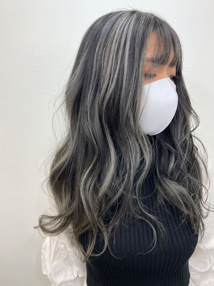 ハイライトカラー グレー Tlony トロニー Miakiの髪型 ヘアスタイル ヘアカタログ情報 Yahoo Beauty ヤフービューティー
