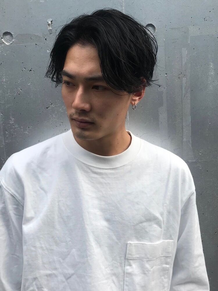 ニュアンスパーマ センターパート かき上げヘア ツーブロック Fifth 原宿 フィフス ハラジュク ケイスケのヘアスタイル情報 Yahoo Beauty