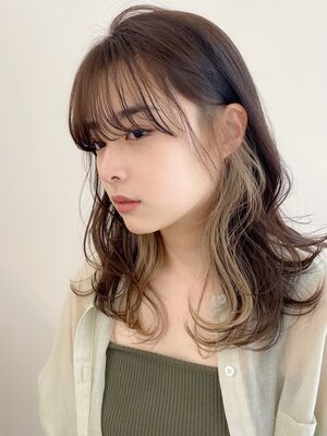 大人可愛い セミロングの髪型 ヘアスタイル ヘアカタログ 人気順 Yahoo Beauty ヤフービューティー