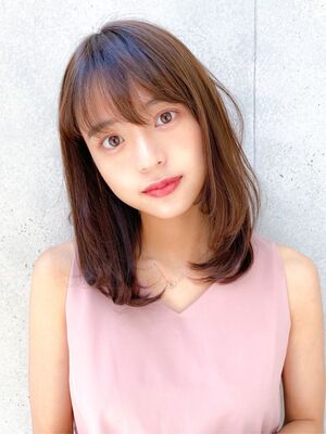 前髪ありミディアムの髪型 ヘアスタイル ヘアカタログ 人気順 Yahoo Beauty ヤフービューティー
