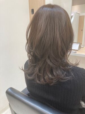 Tokioトリートメント セミロングの髪型 ヘアスタイル ヘアカタログ 人気順 Yahoo Beauty ヤフービューティー