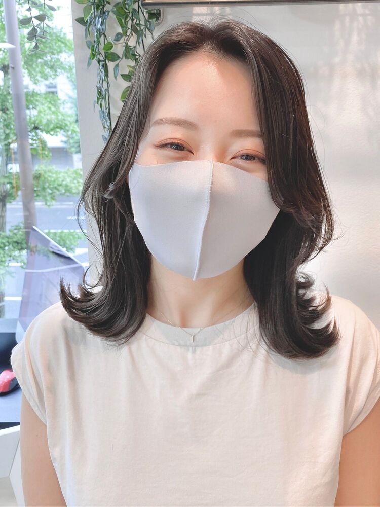 韓国好き女子におすすめ 可愛い長め前髪 ひし形ミディアム Amoute アムティ Hiro Amouteのヘアスタイル情報 Yahoo Beauty