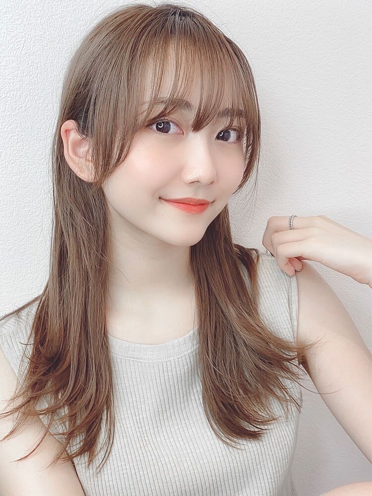 自然な薄め前髪が可愛い 切りっぱレイヤー ナチュラル小顔ヘア Amoute アムティ Hiro Amouteのヘアスタイル情報 Yahoo Beauty