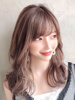 22年夏 セミロングの人気ヘアスタイル 髪型 ヘアアレンジ Yahoo Beauty