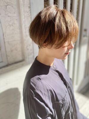 21年秋冬 アンニュイショートの新着ヘアスタイル 髪型 ヘアアレンジ Yahoo Beauty
