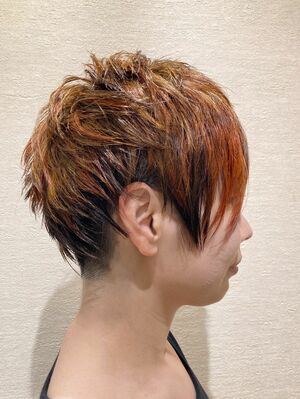 アシメショートの髪型 ヘアスタイル ヘアカタログ 人気順 Yahoo Beauty ヤフービューティー