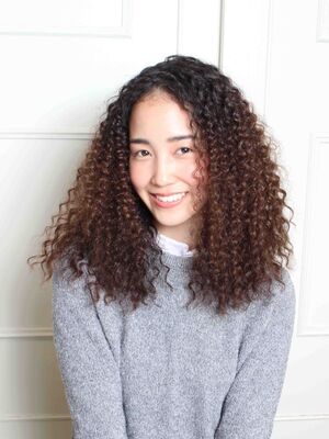 年秋 アフロの新着ヘアスタイル 髪型 ヘアアレンジ Yahoo Beauty