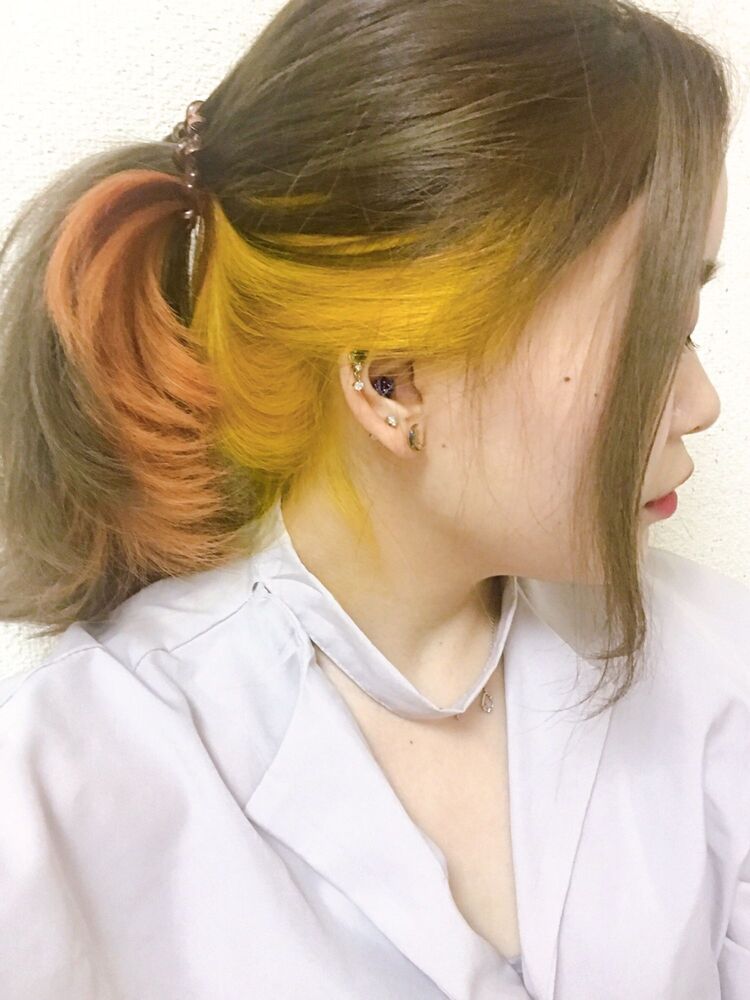 Richer Hairsalon リシェル渋谷 勝又舞夏 インナーカラー イエローオレンジ Richer Hairsalon リシェル ヘアサロン 勝又舞夏のヘアスタイル情報 Yahoo Beauty