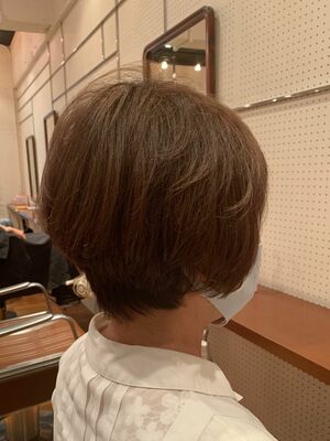 21年夏 60代の新着ヘアスタイル 髪型 ヘアアレンジ Yahoo Beauty