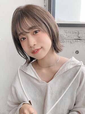 21年夏 切りっぱなし ブラントカットの新着ヘアスタイル 髪型 ヘアアレンジ Yahoo Beauty