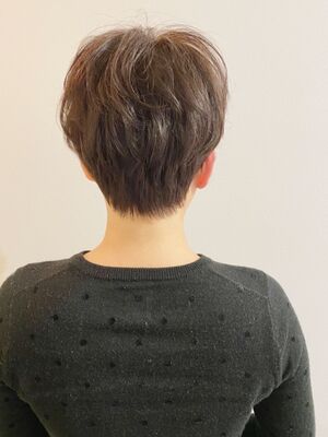 21年秋冬 60代 ショートボブの新着ヘアスタイル 髪型 ヘアアレンジ 2ページ目 Yahoo Beauty