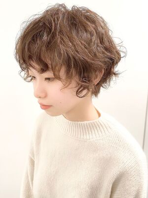 22年春 前下がりボブ 30代 パーマの人気ヘアスタイル 髪型 ヘアアレンジ Yahoo Beauty