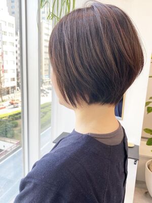 2020年秋 前下がり ボブ ショートの新着ヘアスタイル 髪型 ヘアアレンジ Yahoo Beauty