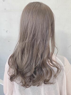 22年春 ミルクティーベージュ ロングの人気ヘアスタイル 髪型 ヘアアレンジ Yahoo Beauty