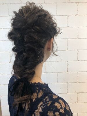 フィッシュボーンの新着ヘアスタイル 髪型 ヘアアレンジ Yahoo Beauty