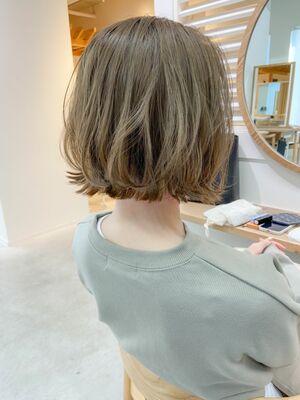 ウェーブボブ ミディアムの髪型 ヘアスタイル ヘアカタログ 人気順 Yahoo Beauty ヤフービューティー