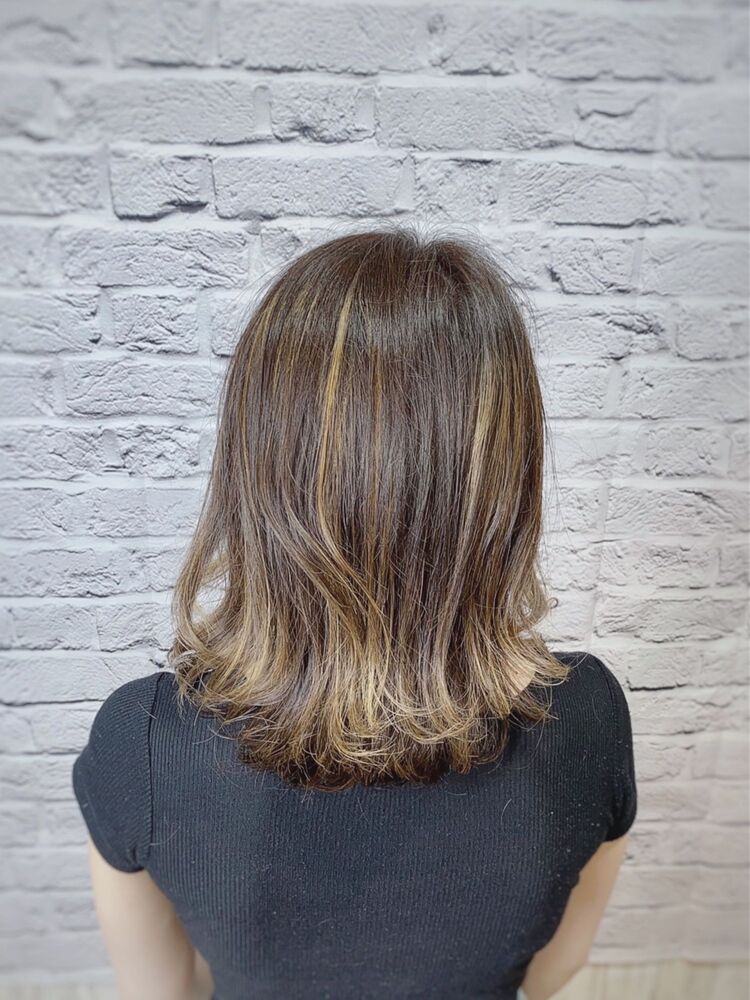 夏はやっぱりコントラストハイライト Alulu Hair アルルヘアー 松田孝志 北九州 のヘアスタイル情報 Yahoo Beauty