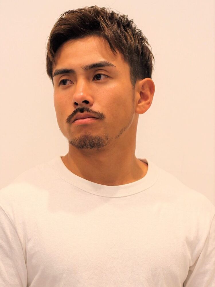かっこいいツーブロックアップバングスタイル Noisyle 北堀江 ノイセル キタホリエ 藤田 真由の髪型 ヘアスタイル ヘアカタログ情報 Yahoo Beauty ヤフービューティー