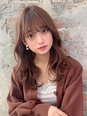 22年夏 前髪あり ロングの人気ヘアスタイル 髪型 ヘアアレンジ Yahoo Beauty