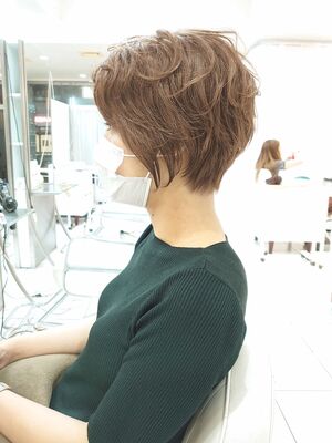 21年夏 束感ショートの新着ヘアスタイル 髪型 ヘアアレンジ Yahoo Beauty