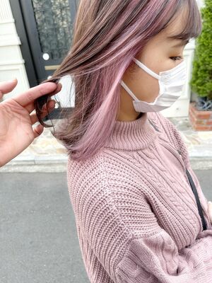 21年秋冬 前髪インナーカラーの新着ヘアスタイル 髪型 ヘアアレンジ Yahoo Beauty