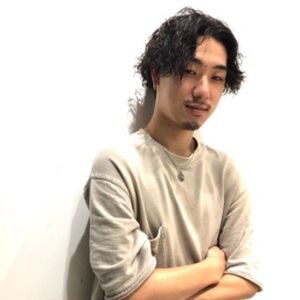 スタイリスト Earth 飯塚竜之介 Earth 青葉台店 アース アオバダイテン の美容師 ヘアスタイル情報 Yahoo Beauty