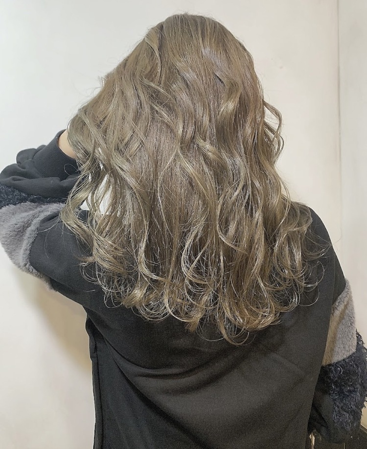 Aust hair Lueur 上野店