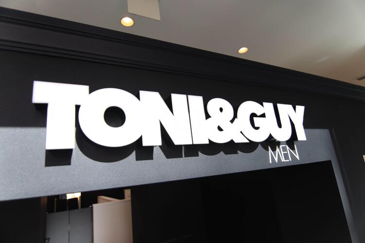 TONI＆GUY MEN ホテル京阪仙台(あおば通駅前)店の画像