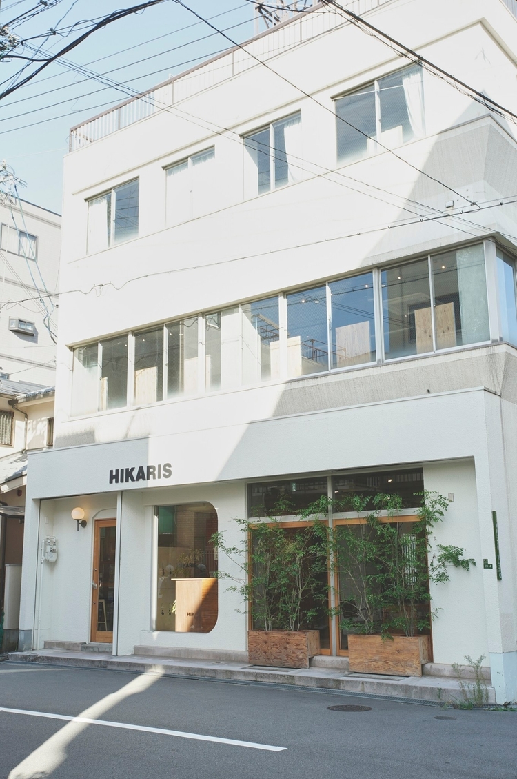 HIKARIS 相川店