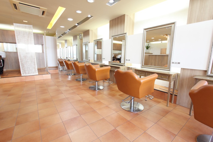 HAIR COLOR CAFE神戸六甲店の画像