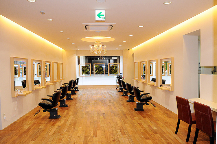 ラランジェ 本通り店 ラランジェ ホンドオリテン 本通 立町の美容院 美容室 ヘアサロン情報 Yahoo Beauty ヤフービューティー